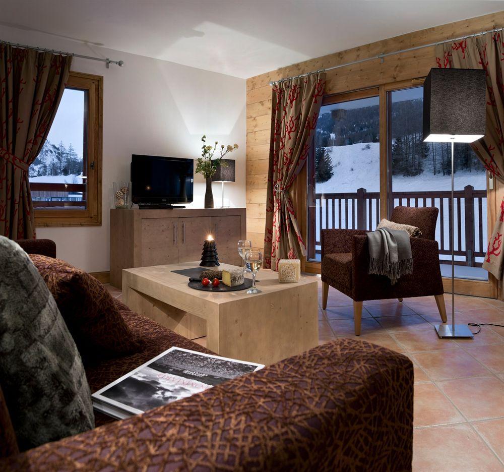 Residence Cgh Kalinda Les Boisses Exteriér fotografie